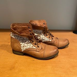 Steve Madden Boots